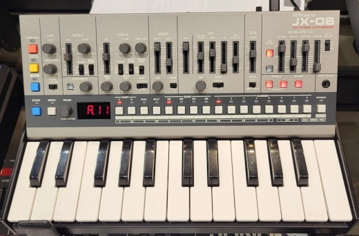 Roland - K-25M